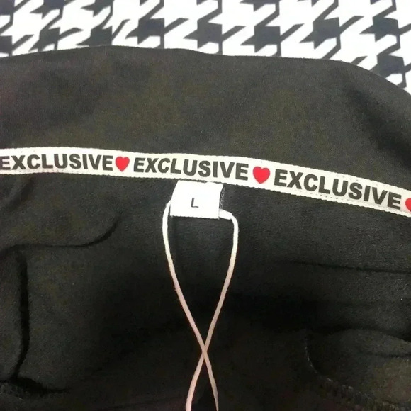 Exclusive size large black and white dress - Picture 3 of 11